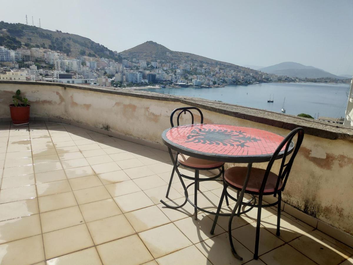 Private Studio Sea View 2 Minutes Away From Beach Sarandë 外观 照片